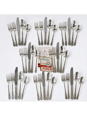 1847 Rogers Bros Adoration Silverplate Flatware 40 Pc Set Service For 8 USA